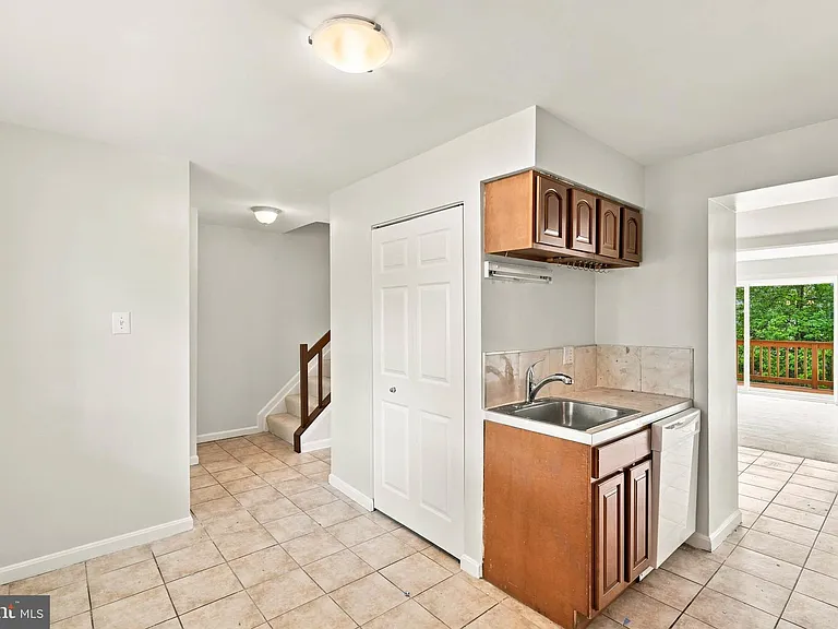 7138 Talisman Ln — Photo 4
