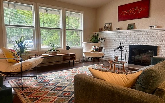 5th image of 3601 88th Ave SE