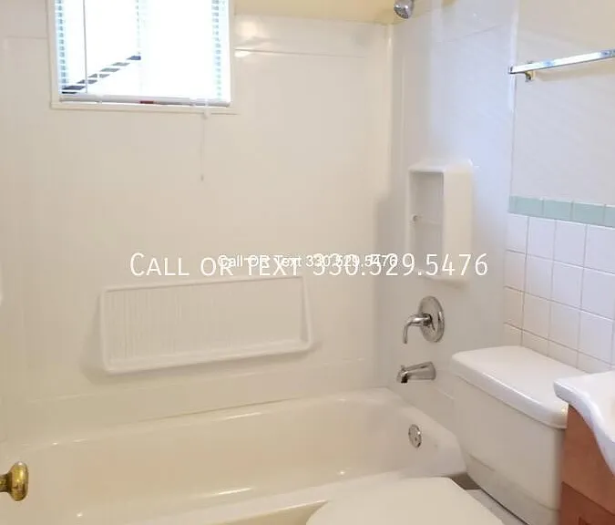 2387 Newton St — Photo 32