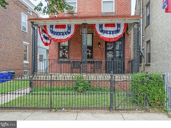 2nd image of 4490 Richmond St