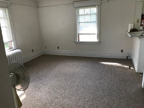 2nd image of 317 John St #1