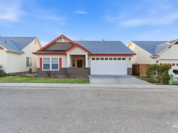 2949 E Pine Hollow Ln, Eagle, ID 83616