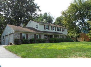 32 Willowbrook Dr, Churchville, PA 18966