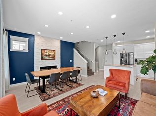 11282 Cottonwood Dr #2, Maple Ridge, BC V2X8W7