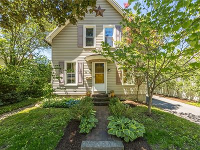 37 East St, Fairport, NY, 14450