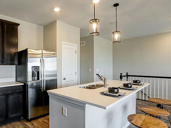 5th image of 4377 Chelsea Manor Cir #4377