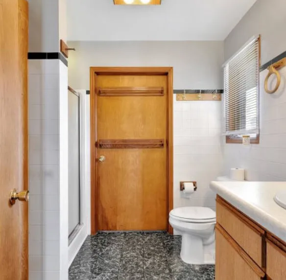 402 Birch St — Photo 12