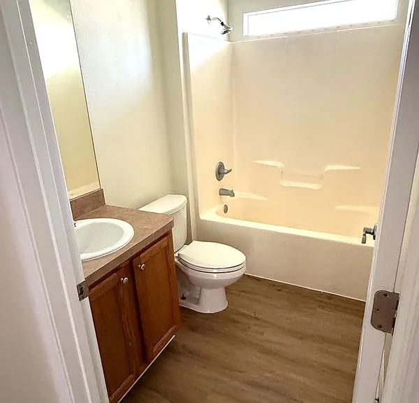 1111 SW Yorktown Gln — Photo 10