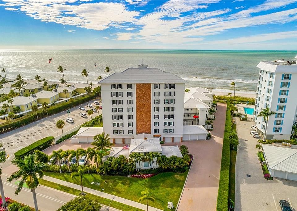 1st image of 2701 Gulf Shore BLVD N #5