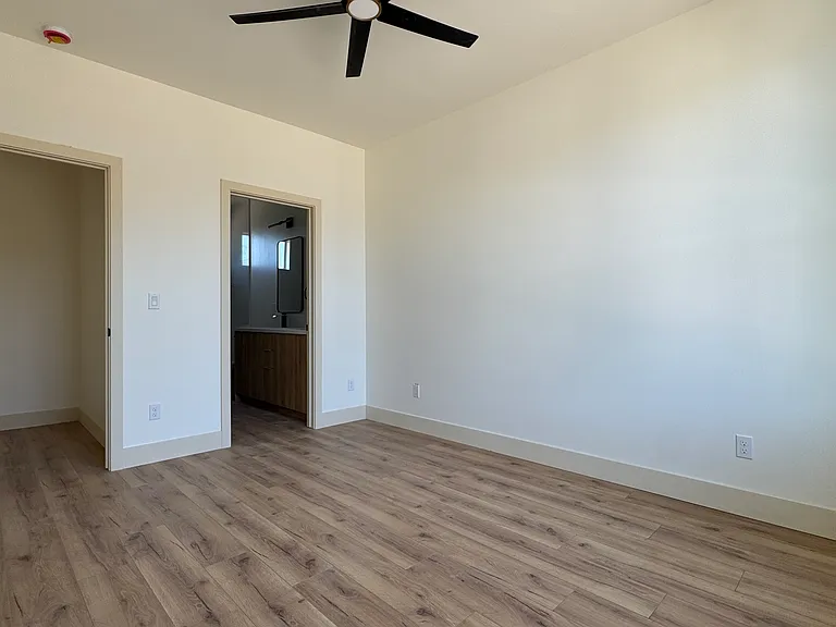 955 Olive Branch Pl — Photo 22