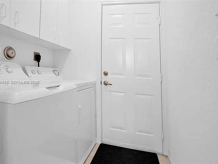 18860 SW 25th Ct — Photo 26