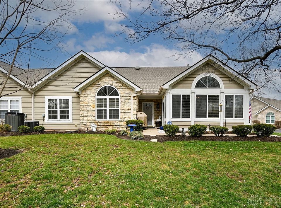 1st image of 74 Edinburgh Village Dr