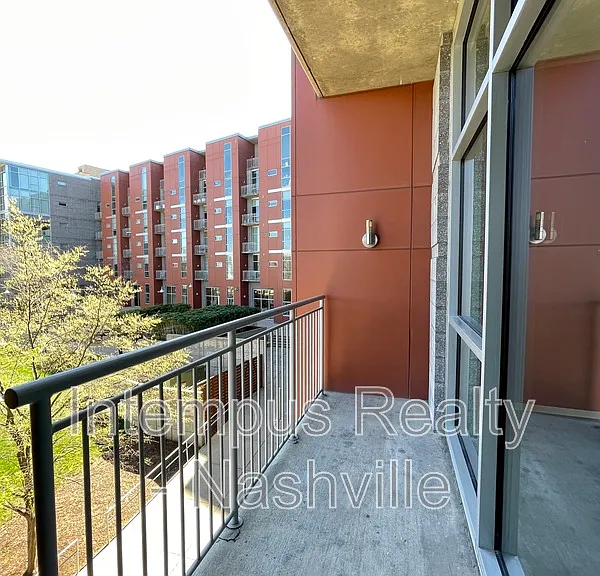 2115 Yeaman Pl #201 — Photo 10