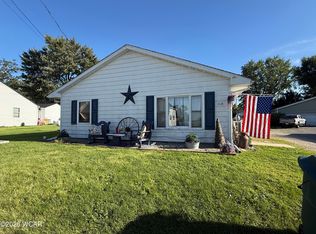 118 E Jackson St, Wren, OH 45899