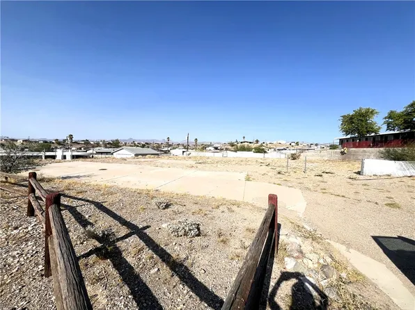 1650 Mesa Vista Dr, Bullhead City, AZ 86442