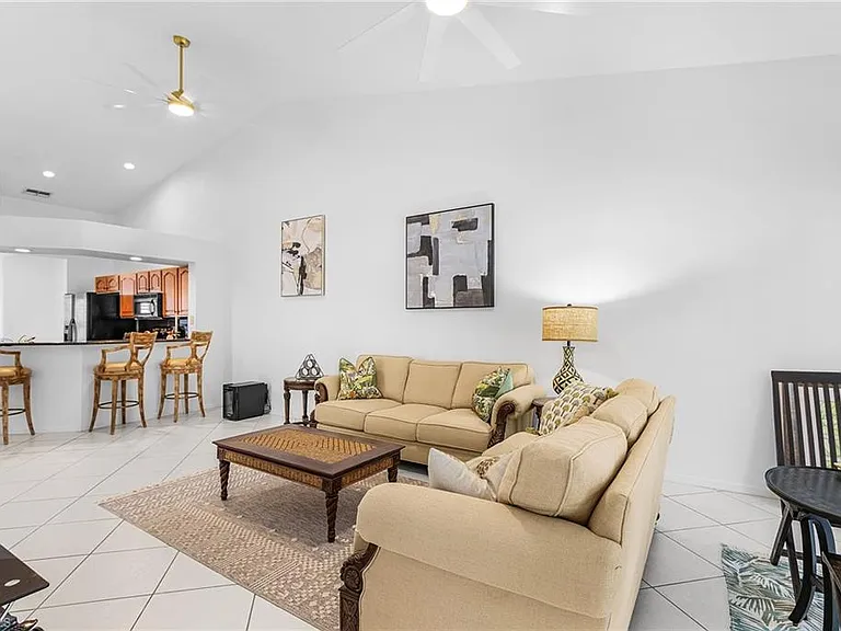 760 Wiggins Lake Dr #206 — Photo 18