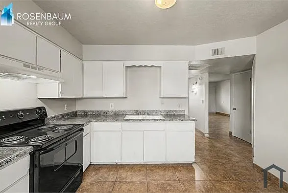1746 E 6th Ave — Photo 14