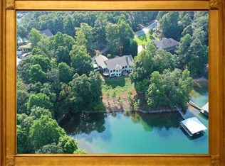 349 N Summit Dr, Seneca, SC 29672