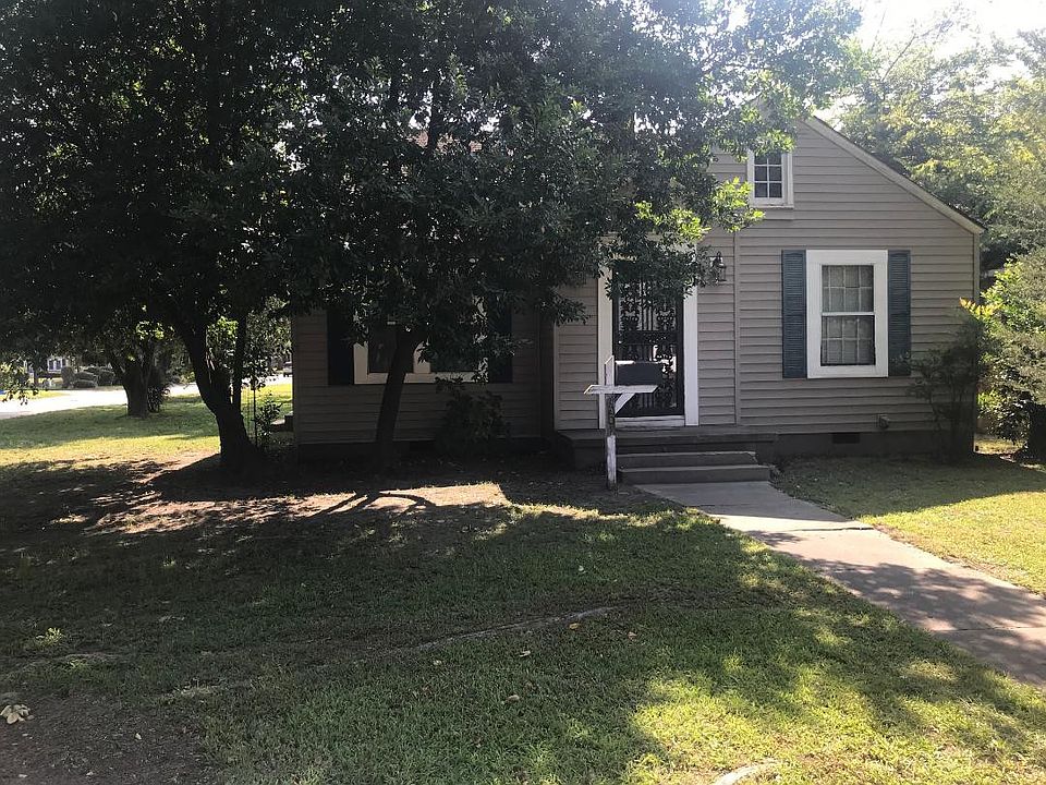 1st image of 1201 Holly St
