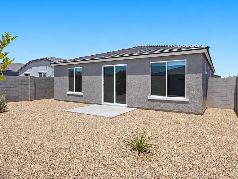 18051 W Sand Hills Dr — Photo 27