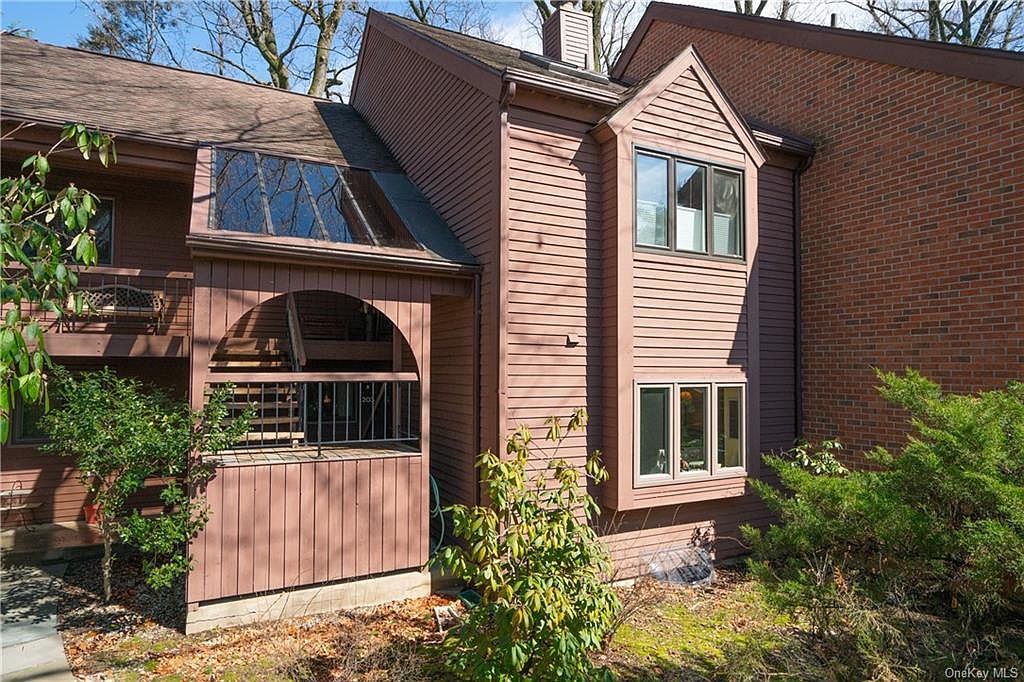 204 Eagle Bay Drive, Ossining, NY 10562 Zillow