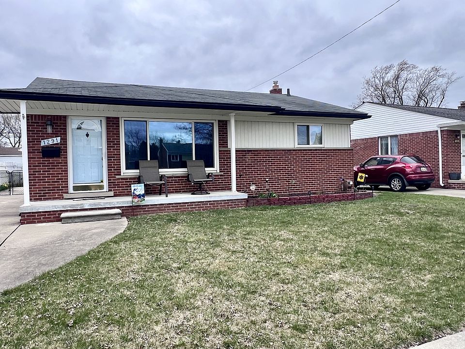 1st image of 1291 N Selfridge Blvd