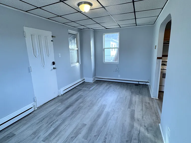395 N Pennsylvania Ave — Photo 14