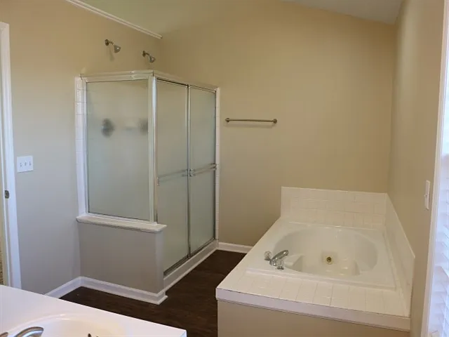 5411 Meadow Grove Dr — Photo 7