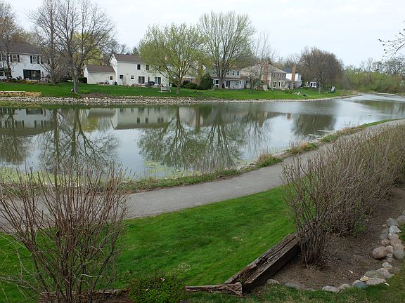 3rd image of 112 Bent Creek Ct