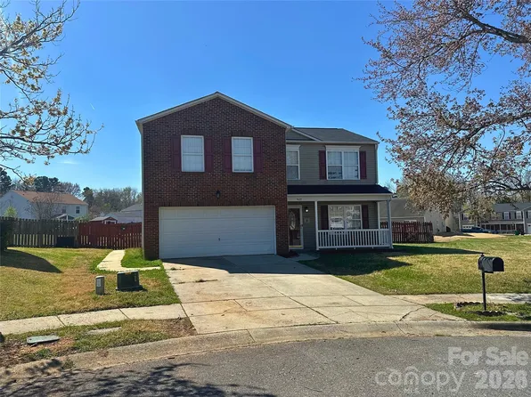9610 Duxford Ln, Charlotte, NC 28269