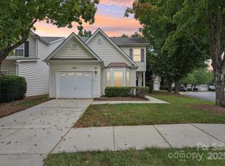 6506 Avonlea Ct, Charlotte, NC 28269