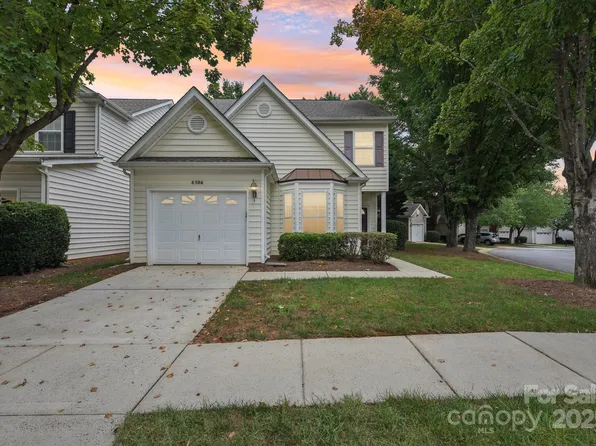 6506 Avonlea Ct, Charlotte, NC 28269