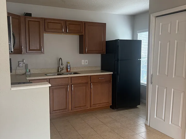 5175 Dorwin Pl #5 — Photo 8