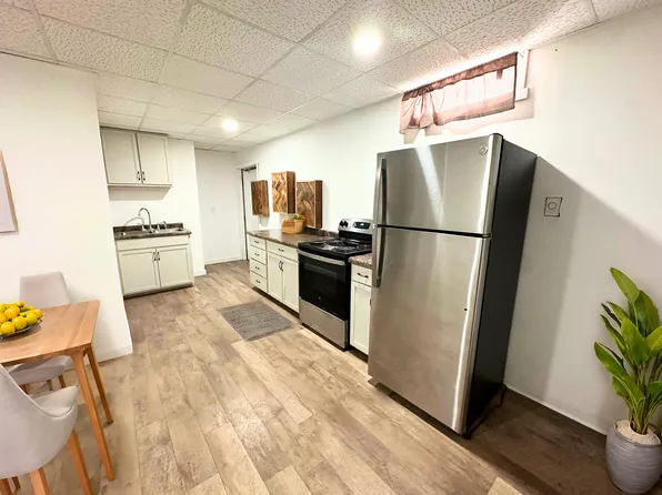 1901 E 26th St, Muncie, IN