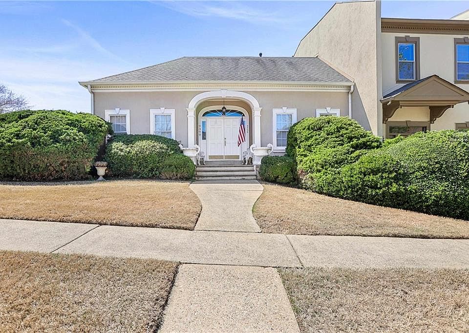 1st image of 9390 Knollcrest Blvd