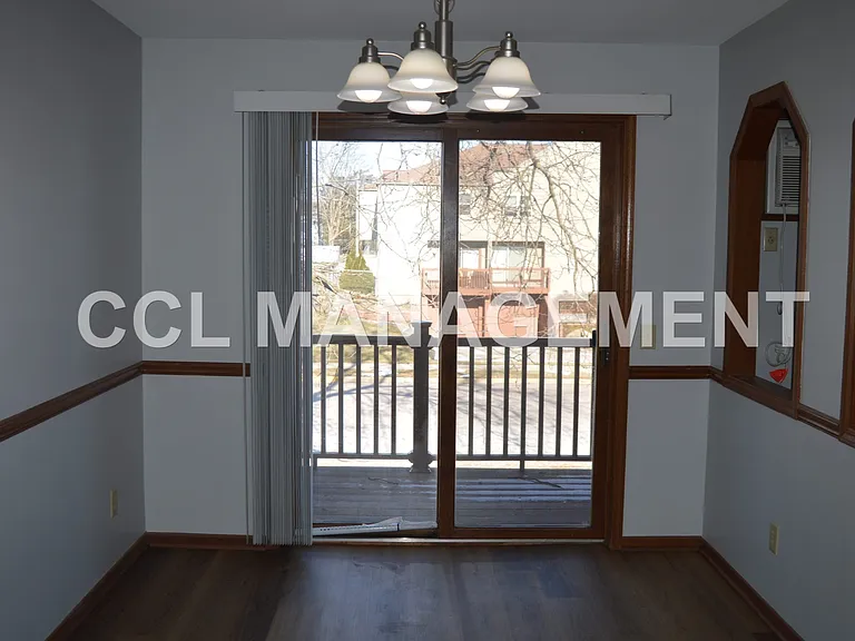 1237 Sunfield St #3 — Photo 9