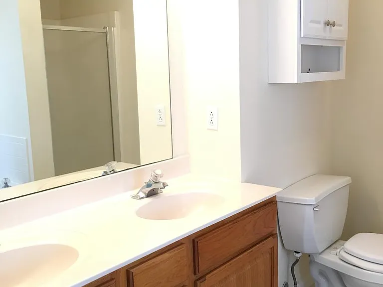 4805 Castlewood Ct — Photo 15