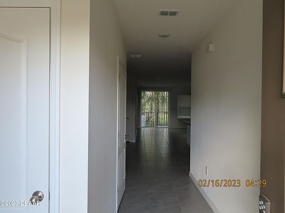 3rd image of 31 Vista Oaks Ln