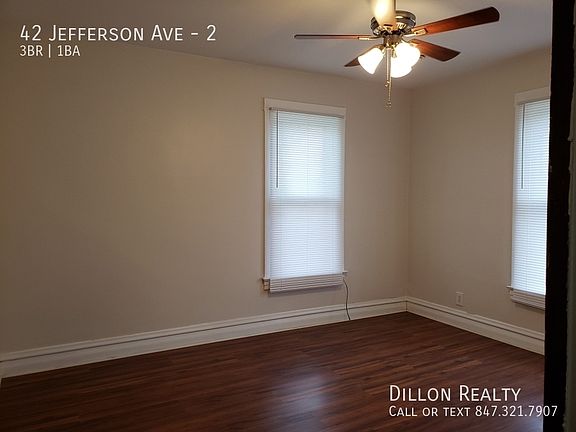 4th image of 42 Jefferson Ave #2