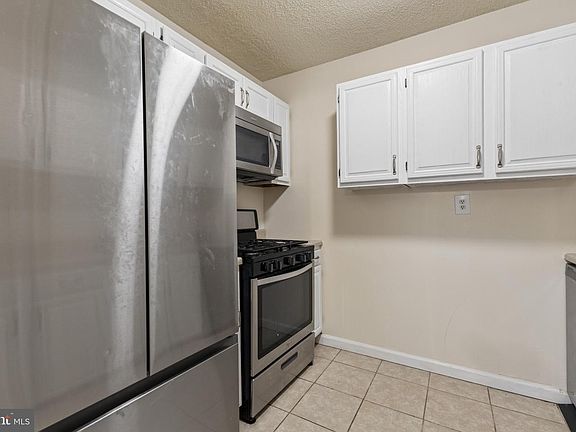 3rd image of 1250 4th St SW #W214