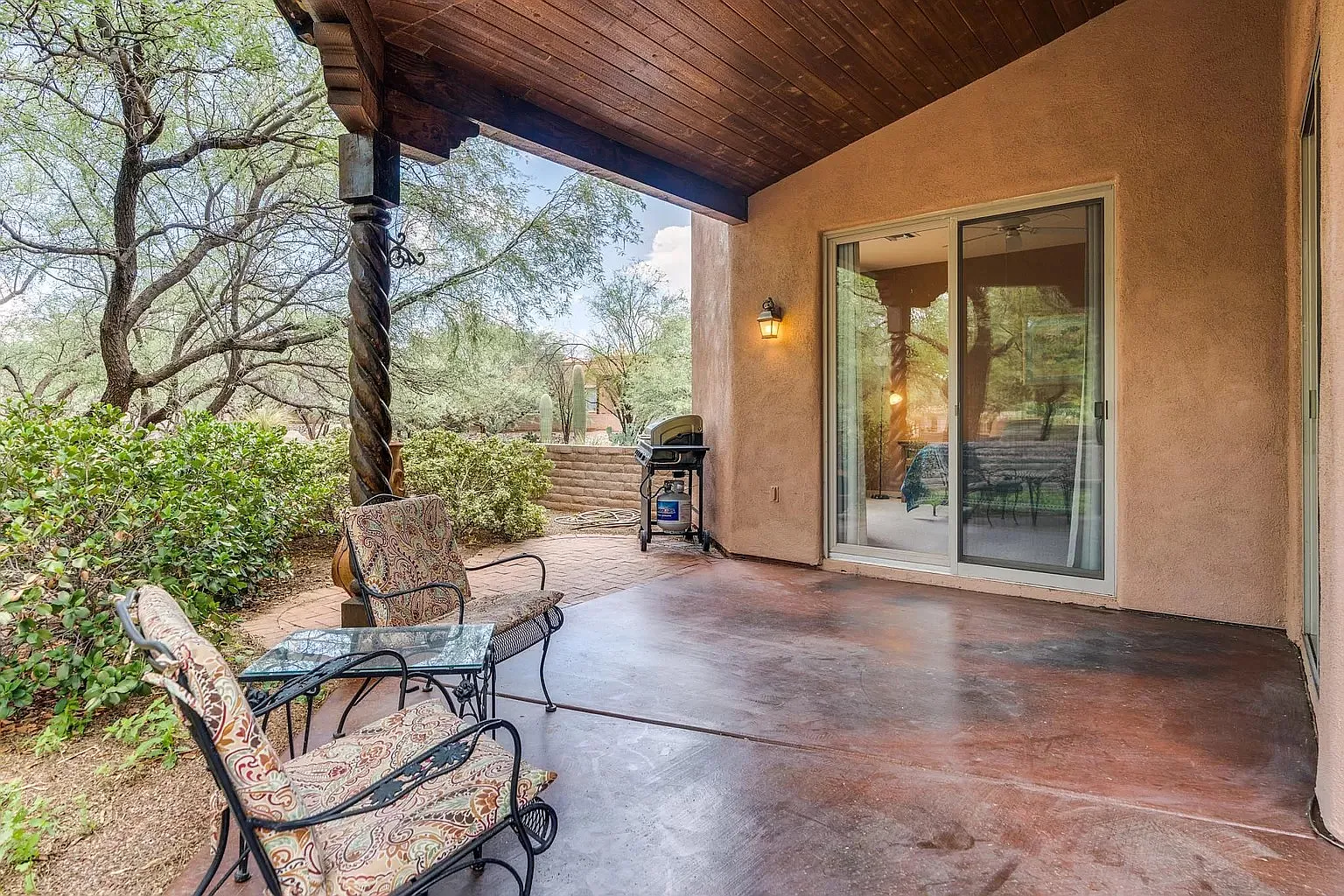 2 bed, 1658 sqft, $3,600 — Photo 3