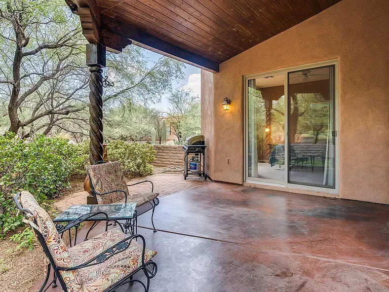 2222 Paseo Tumacacori — Photo 3