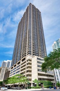 30 E Huron St APT 4108, Chicago, IL, 60611