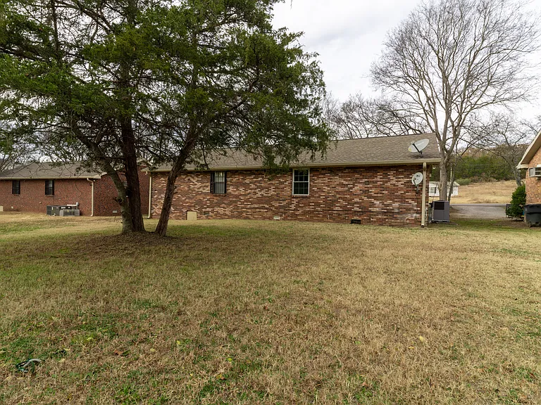 3016 Stokers Ln #3016 — Photo 3