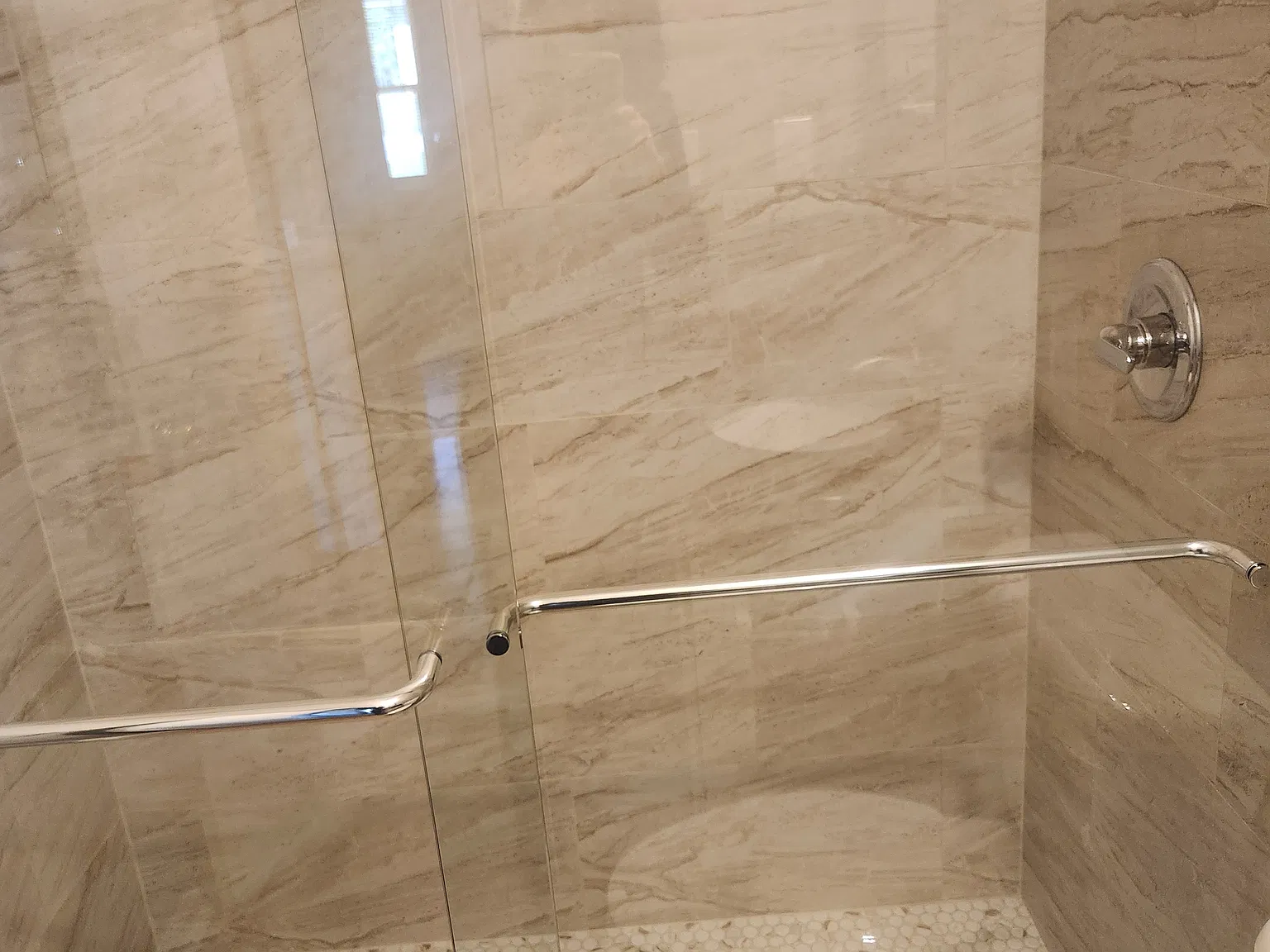 2 bed, 850 sqft, $1,250 — Photo 4