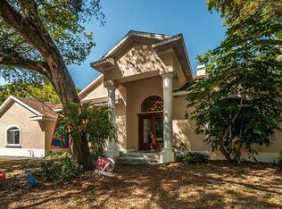 18 S Park Ave, Tarpon Springs, FL 34689