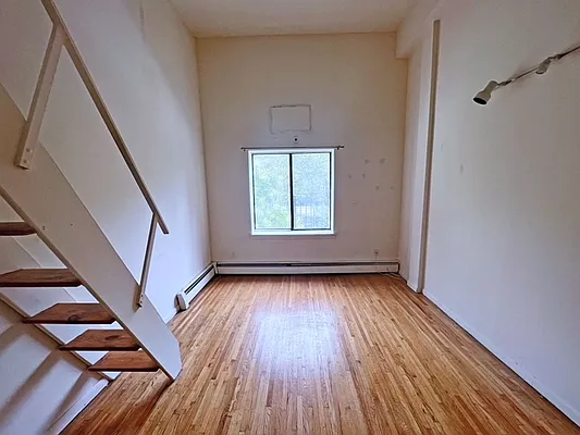 Rented by Prince Real Estate Associates LLC | media 9