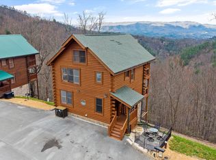 2833 White Oak Ridge Ln, Sevierville, TN 37862