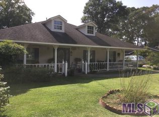 16479 Oakridge Rd, Prairieville, LA 70769