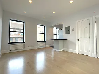 Rented by (Legacy) Elegran